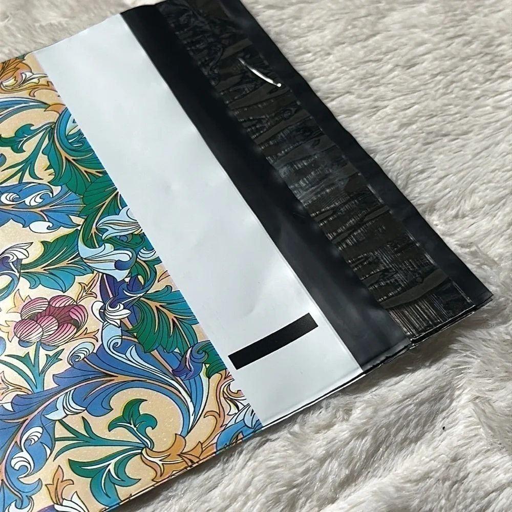 6” x 9” Poly Mailers Floral Paisley print poly mailers- 40 self sealing mailers